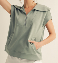 Load image into Gallery viewer, Solid 1/4 Zip Vest **3 COLORS**
