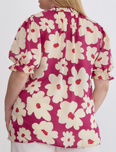 Load image into Gallery viewer, Floral Top **3 COLORS** - PLUS
