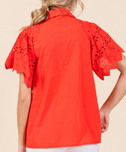 Load image into Gallery viewer, Eyelet Sleeve Top **2 COLORS**

