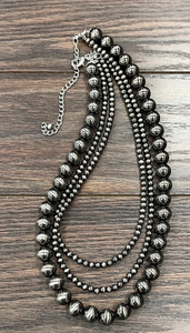 3 Strand Polished Necklace