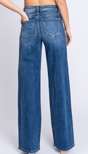 Load image into Gallery viewer, Wide Leg Comfort Stretch Petra Jeans
