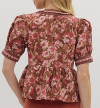 Load image into Gallery viewer, Floral Scallop Trim Top **2 COLORS**
