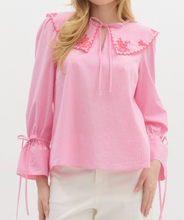 Load image into Gallery viewer, Striped Peter Pan Collar Top **2 COLORS**
