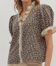 Load image into Gallery viewer, Leopard Puff Sleeve Top **2 COLORS**
