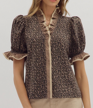 Load image into Gallery viewer, Leopard Puff Sleeve Top **2 COLORS**
