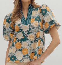 Load image into Gallery viewer, Floral Top **2 COLORS**

