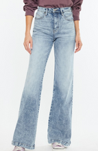 Load image into Gallery viewer, Medium Stone Wash 90s Wide Leg KanCan Jeans
