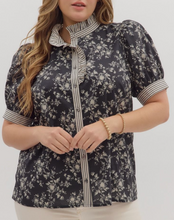 Load image into Gallery viewer, Floral Striped Contrast Top **2 COLORS** - PLUS
