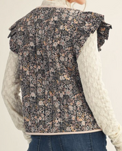 Load image into Gallery viewer, Black Floral Quilted Vest
