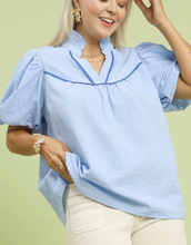 Load image into Gallery viewer, Contrast Trim Top **3 COLORS** - PLUS
