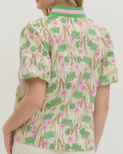 Load image into Gallery viewer, Floral Contrast Trim Top ** 2 COLORS ** - PLUS
