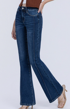 Load image into Gallery viewer, Dark Wash Side Pintuck Flare Lovervet Jeans
