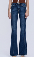 Load image into Gallery viewer, Dark Wash Side Pintuck Flare Lovervet Jeans
