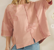 Load image into Gallery viewer, Textured Waffle Oversized Daisy Top
