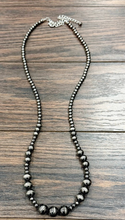 Load image into Gallery viewer, 30" Chunky Polished Necklace
