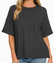 Load image into Gallery viewer, Urban Ribbed Pocket Top ** 2 COLORS ** - PLUS
