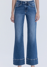Load image into Gallery viewer, Medium Wash Trouser Vintage Flare Lovervet Jeans - PLUS
