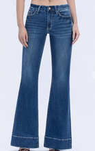 Load image into Gallery viewer, Trouser Hem Flare Vervet Jeans
